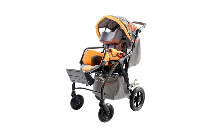 YK8001满足多功能调节需求，为孩子提供舒适和安全的乘坐体验。